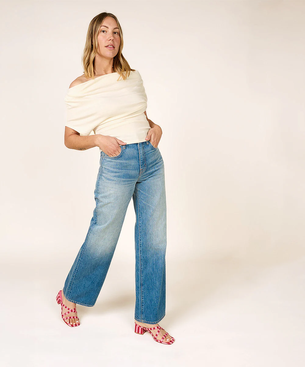 Levi - Image 7